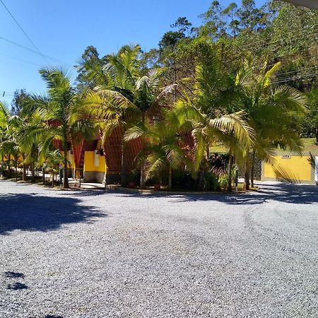 Pousada Recanto Das Flores Nova Friburgo Buitenkant foto