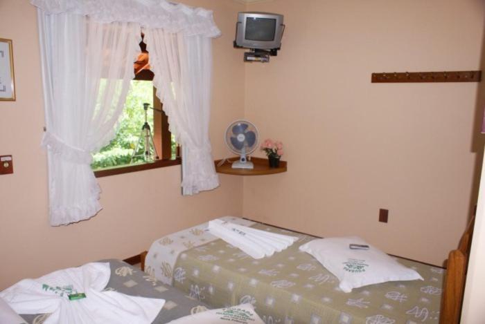 Pousada Recanto Das Flores Nova Friburgo Kamer foto